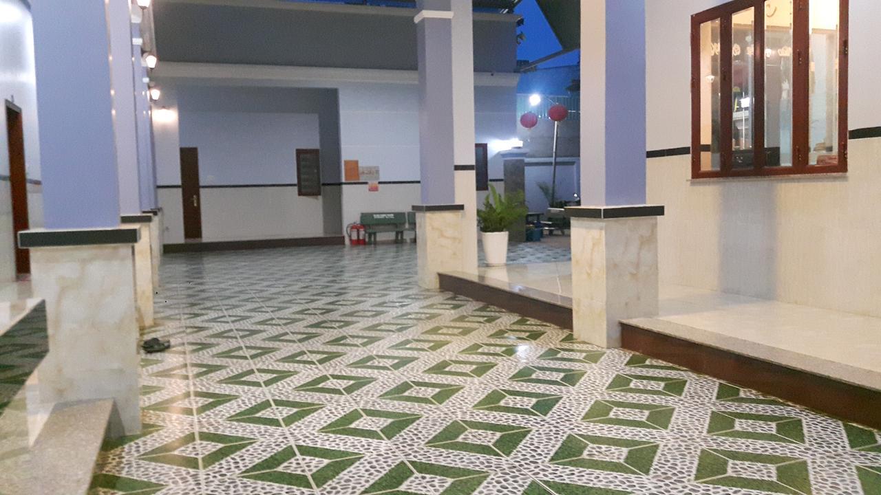 Motel Hoang Gia Long Khanh Exterior foto