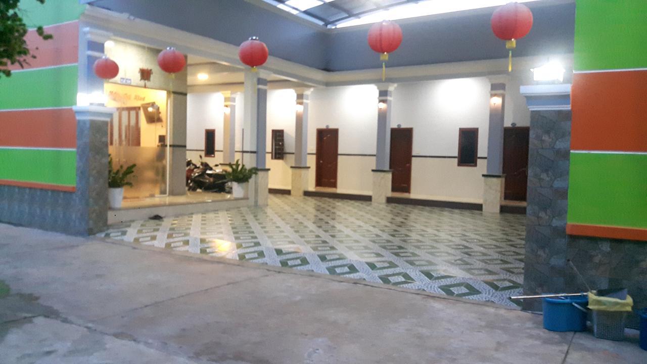 Motel Hoang Gia Long Khanh Exterior foto