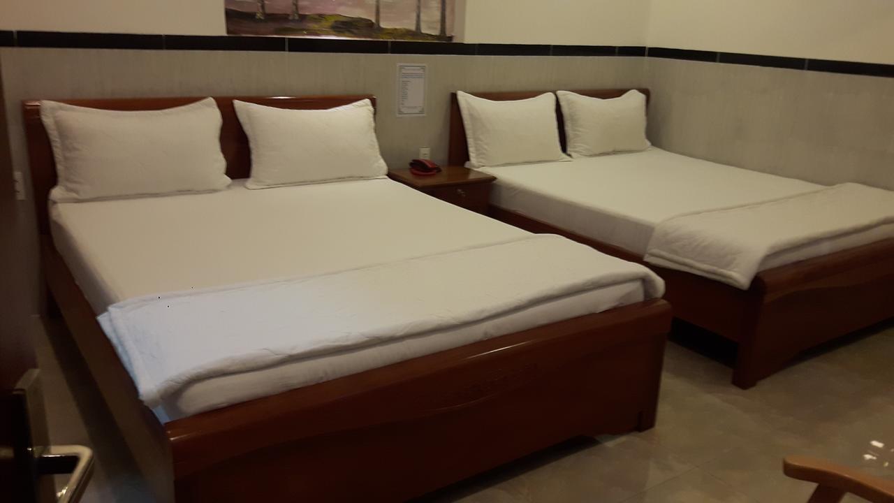 Motel Hoang Gia Long Khanh Exterior foto